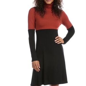 Karen Kane Black and Red Long Sleeve Dress